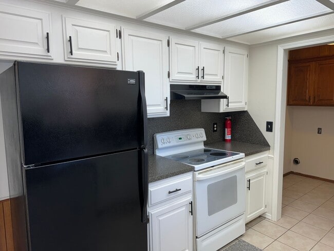 Building Photo - 3 bed 2 bath in Norman, West side, close t...