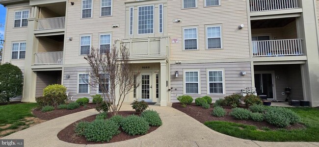 Building Photo - 9060 Gracious End Ct