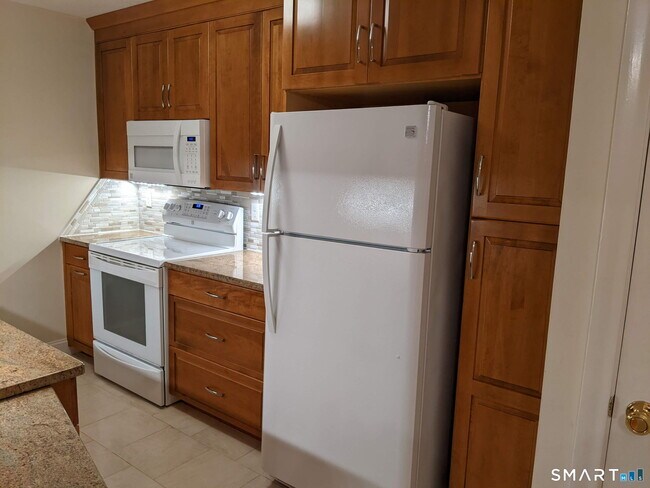 Foto del edificio - 95 -2B Woodsedge Dr