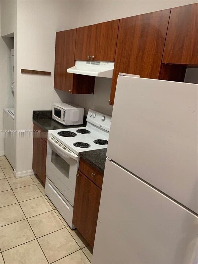 Foto del edificio - 115 SW 11th St