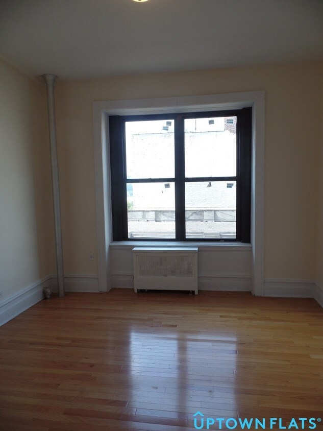 Foto del edificio - 3495 Broadway