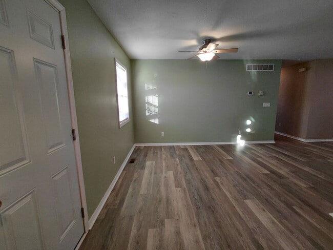 Foto del edificio - 2 Bedroom Home