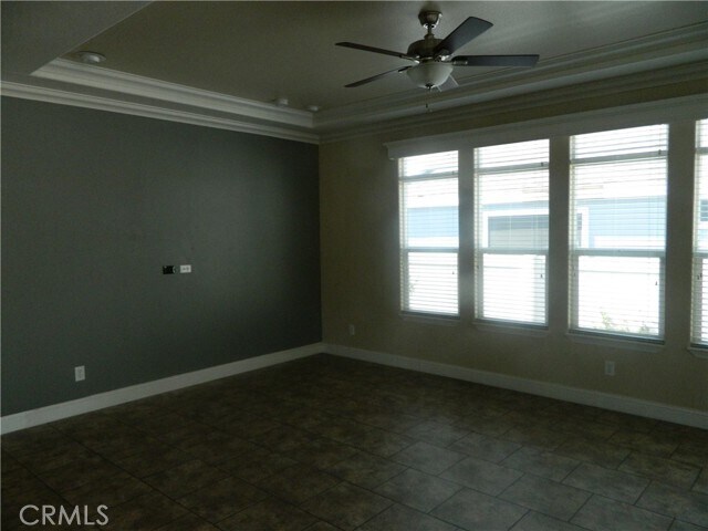 Foto del edificio - 140 W Pioneer Ave