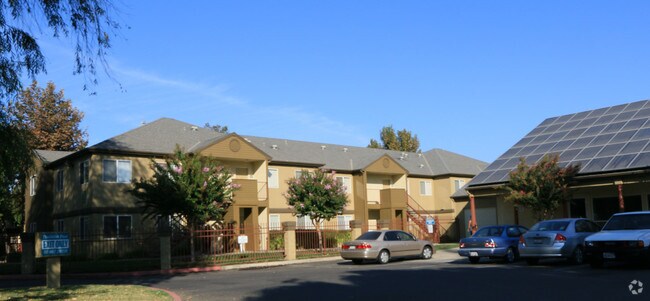 Charleston Place Apartments Rentals Stockton, CA