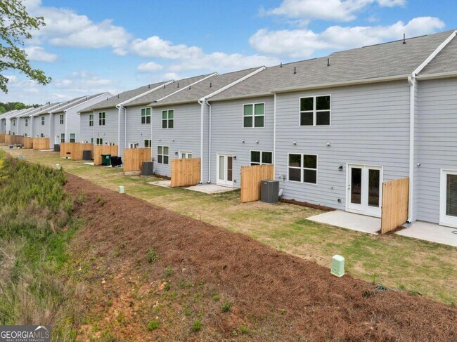 Building Photo - 106 Saginaw Ct