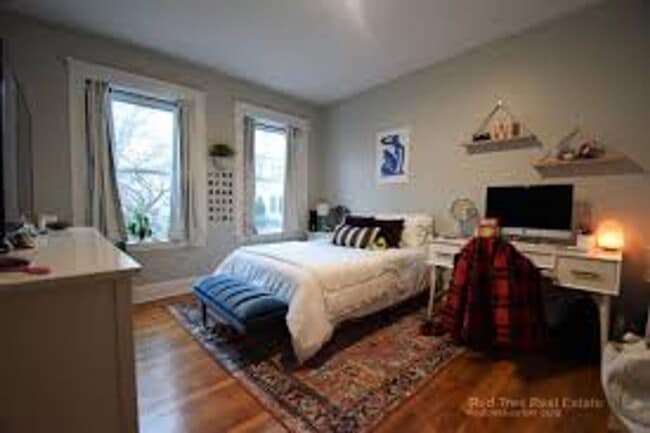 Photo - Luxury Apt in Perfect Brookline Location!  Laundry in Unit! Pro Managed