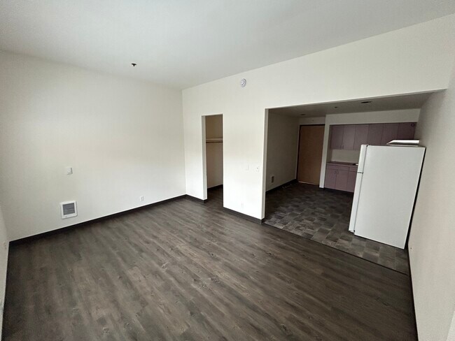 Foto del edificio - 24 NW 4th Ave
