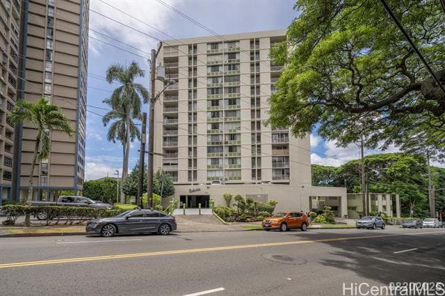 Building Photo - 2029 Nuuanu Ave