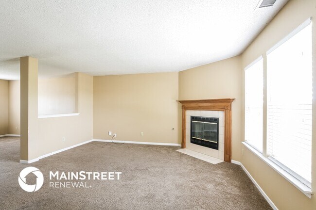 Foto del edificio - 2114 Summer Breeze Way