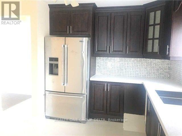 Photo du bâtiment - 30 Dittmer Crescent