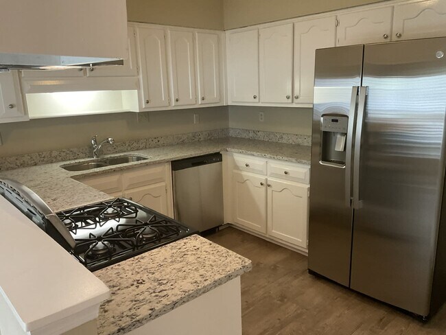 Building Photo - 113 Kirton Turn
