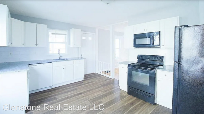 Foto del edificio - 3 br, 1 bath House - 110 Austin St