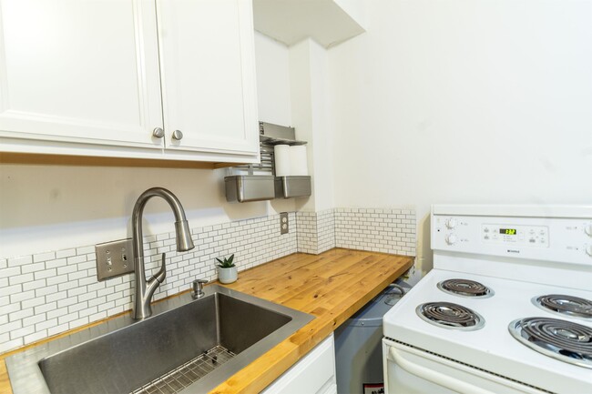 Foto del edificio - 2000 14th St NW