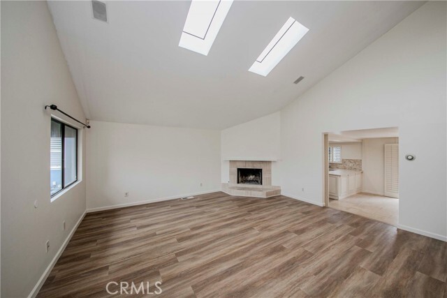 Building Photo - 1113 Steinhart Ave