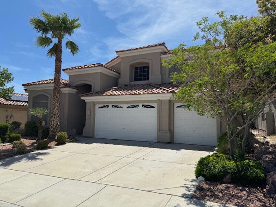 9905 Dusty Winds Ave, Las Vegas, NV 89117 House Rental in Las Vegas