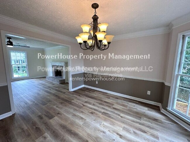 Foto del edificio - 979 Sugar Crossing Ln