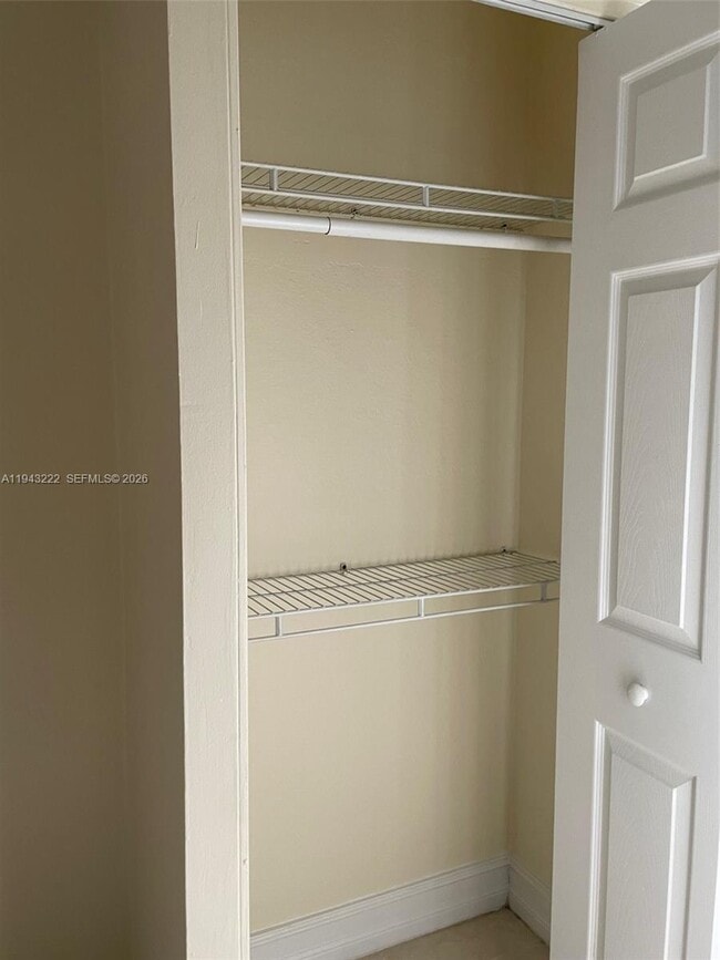 Building Photo - 1642 Polk St