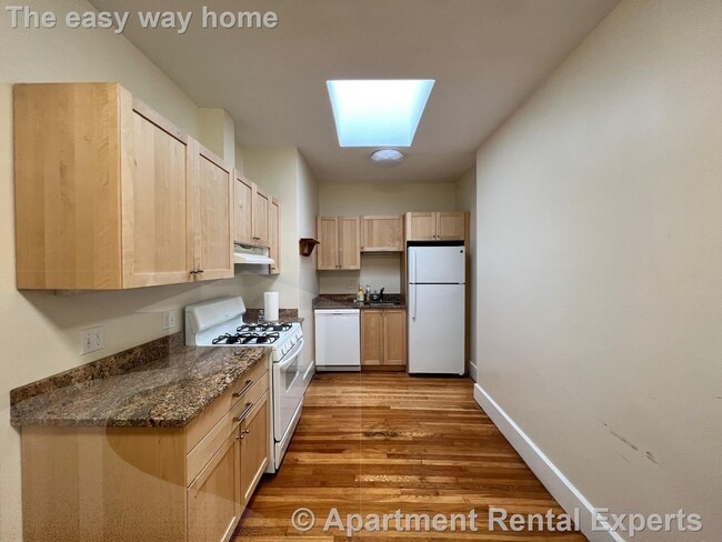 Photo - 206 Massachusetts Ave Apartment