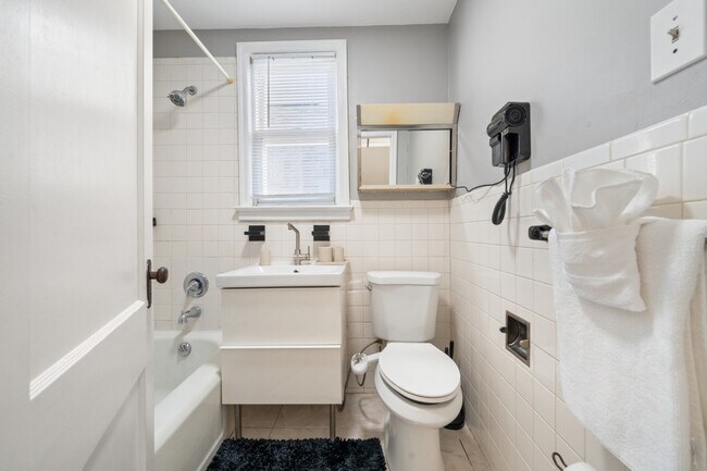 Foto del edificio - 18 W 40th St