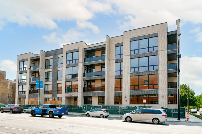 Building Photo - 1606 S Ashland Ave