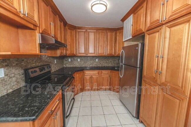 Foto del edificio - 1459 MacArthur Blvd