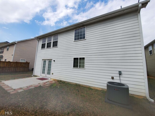 Building Photo - 3118 Farmstead Ct