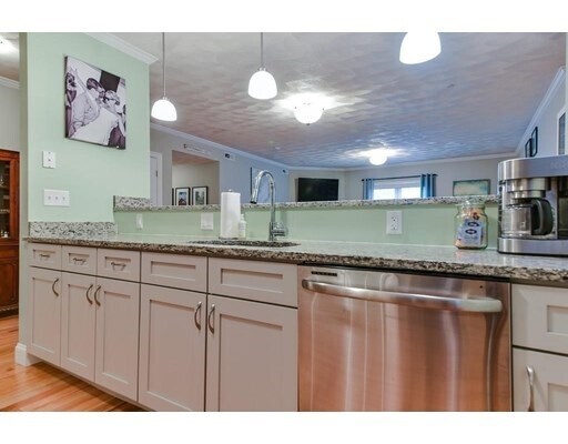 Foto del edificio - 185 Essex St