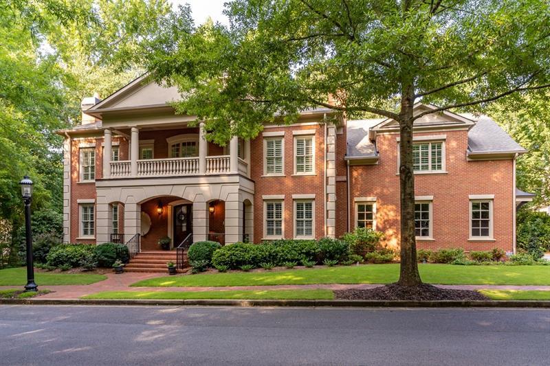 Foto principal - 3148 E Addison Dr