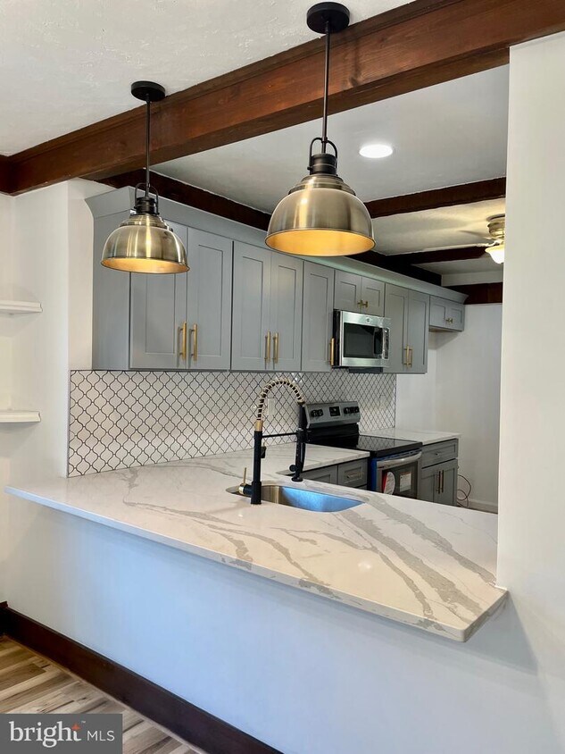 Foto principal - 1017 Linwood Ave