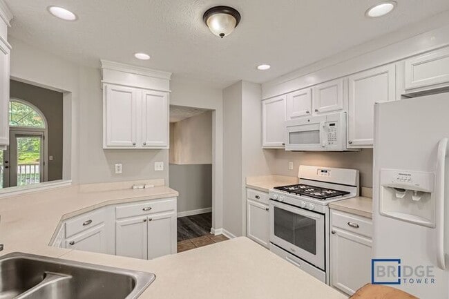 Building Photo - 281 Cedars Glen Cir