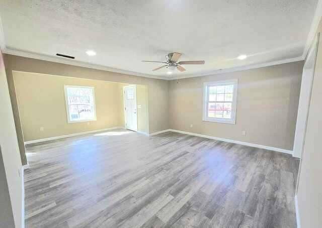 Building Photo - 305 Kingtown St
