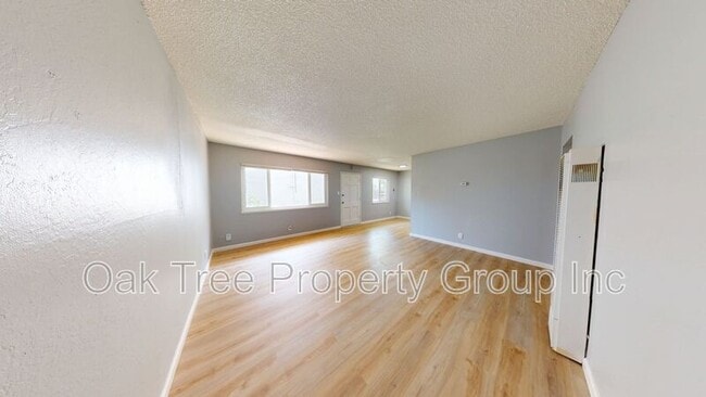 Building Photo - 959 75th Ave
