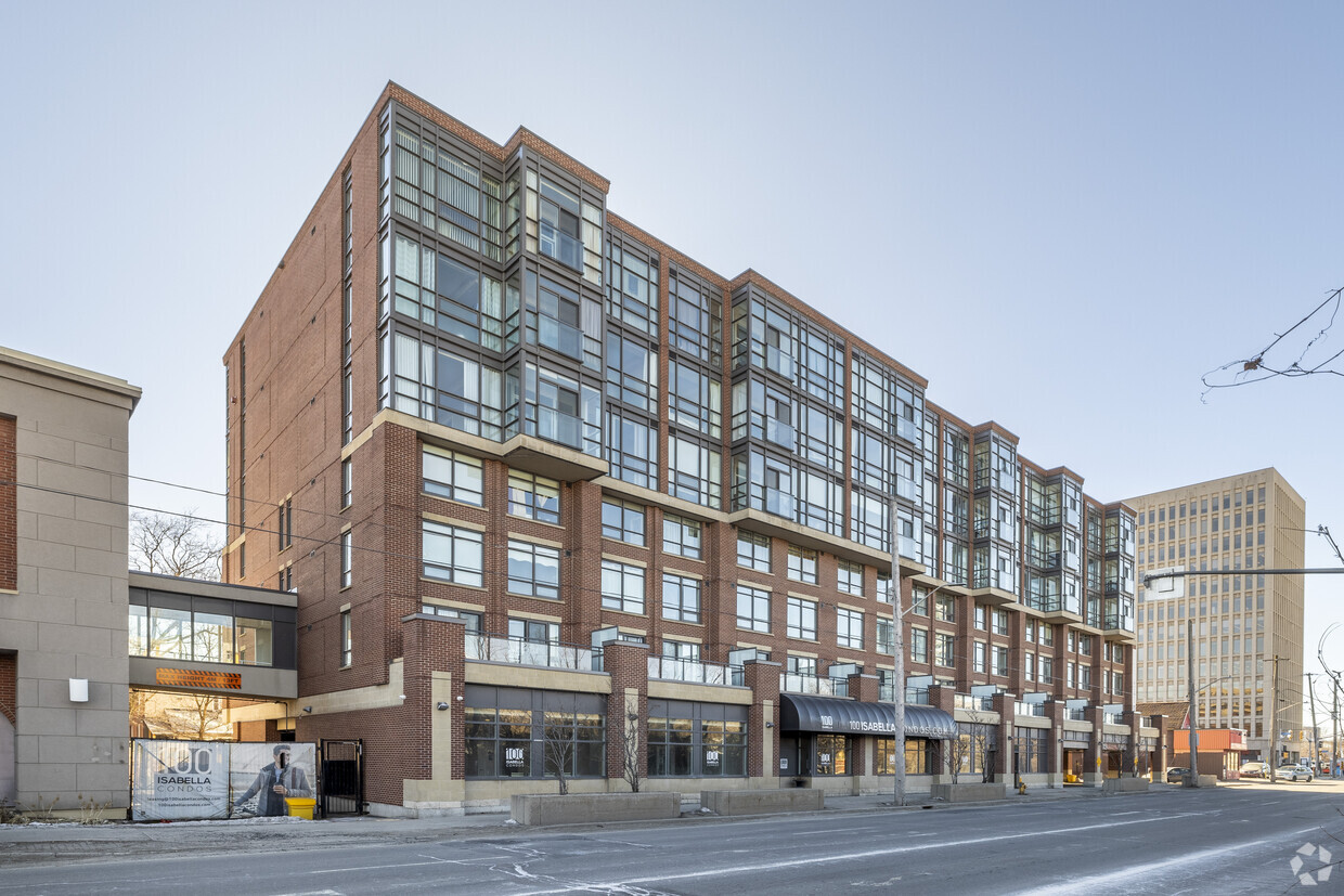 Photo principale - Isabella Condos
