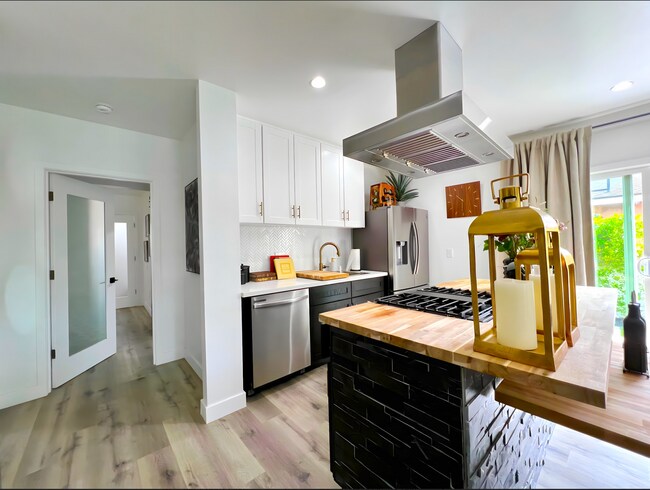 Foto del edificio - 3874 Arlington Ave