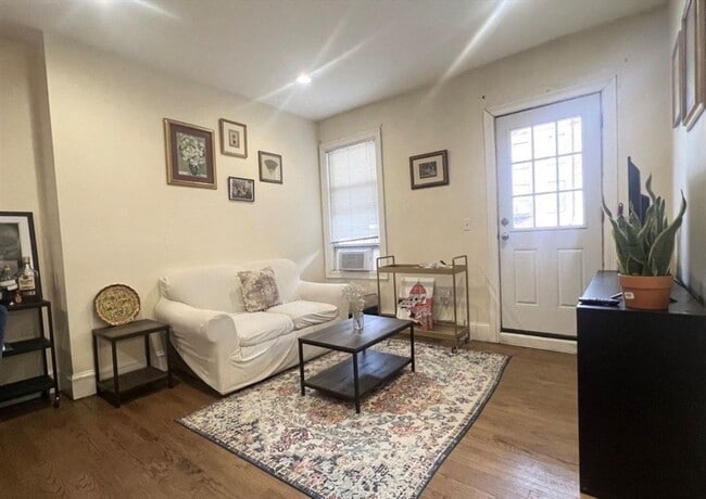 Building Photo - 233 Northampton St