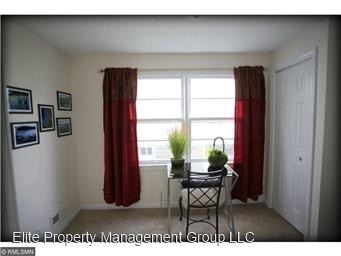 Building Photo - 5 br, 1 bath House - 852 Jenks Ave