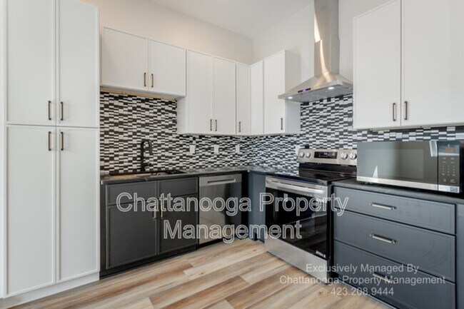 Building Photo - 1861 Zeta Way