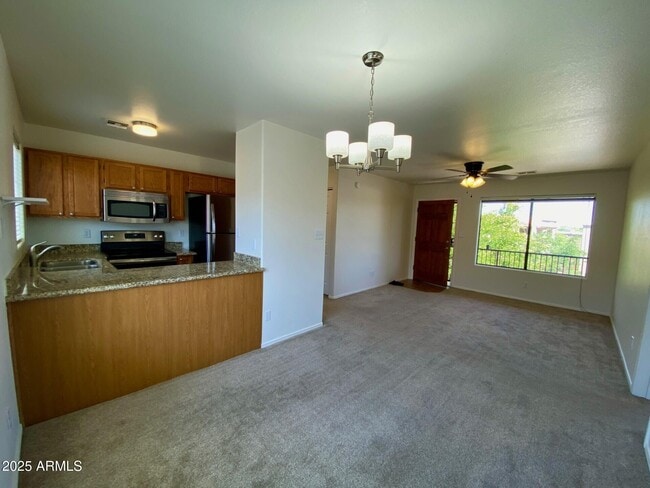 Building Photo - 13636 N Saguaro Blvd