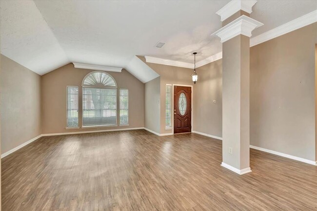 Building Photo - 14319 Redbud Valley Trail