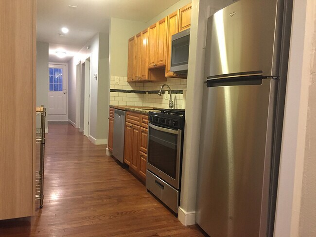 kitchen - 1626 S 19th St