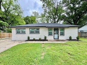 Building Photo - 4062 Alpine Ave