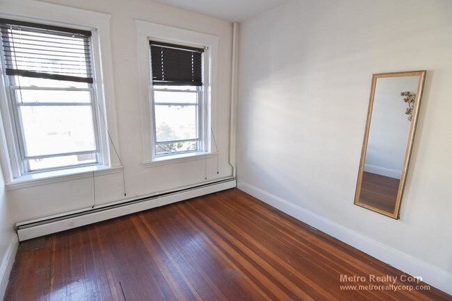 Foto del edificio - 322 Summit Ave