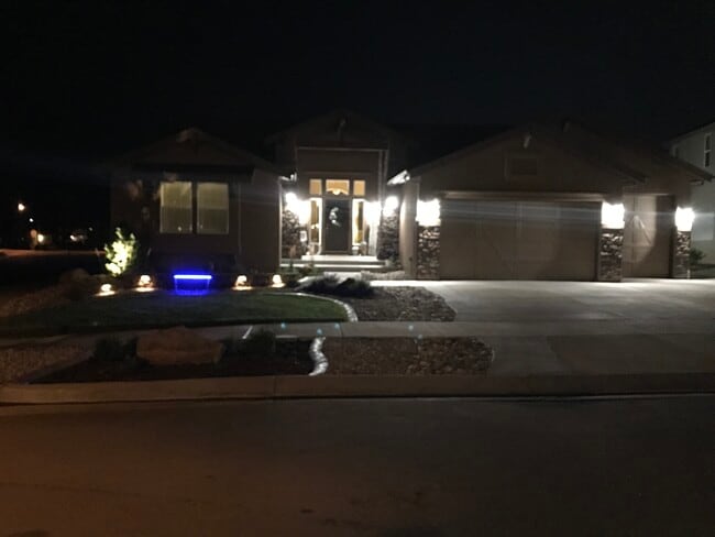 Foto del edificio - 5491 Paddington Creek Pl