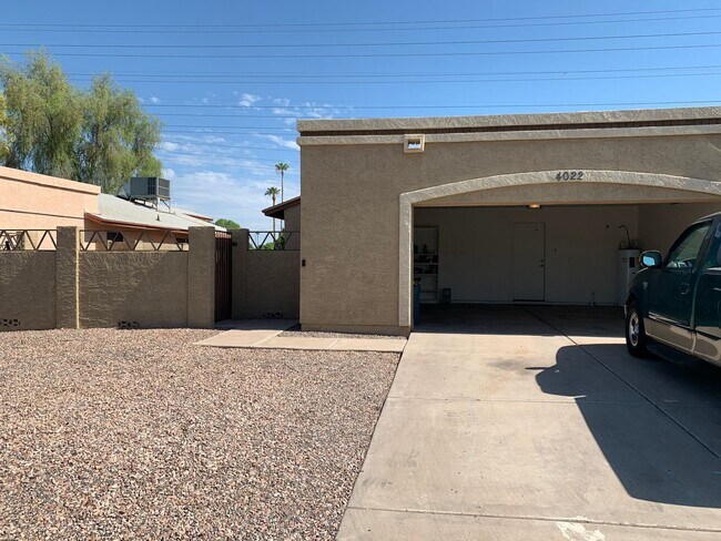 Building Photo - Single Level in University Hills