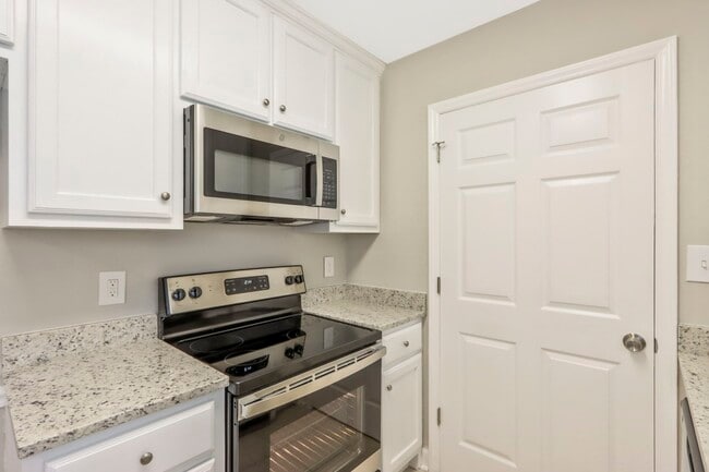 Building Photo - 4306 Emerald Ln