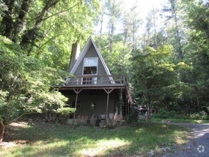 Building Photo - 75 Fringe Tree Dr