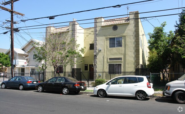 Foto del edificio - 2817 San Marino St