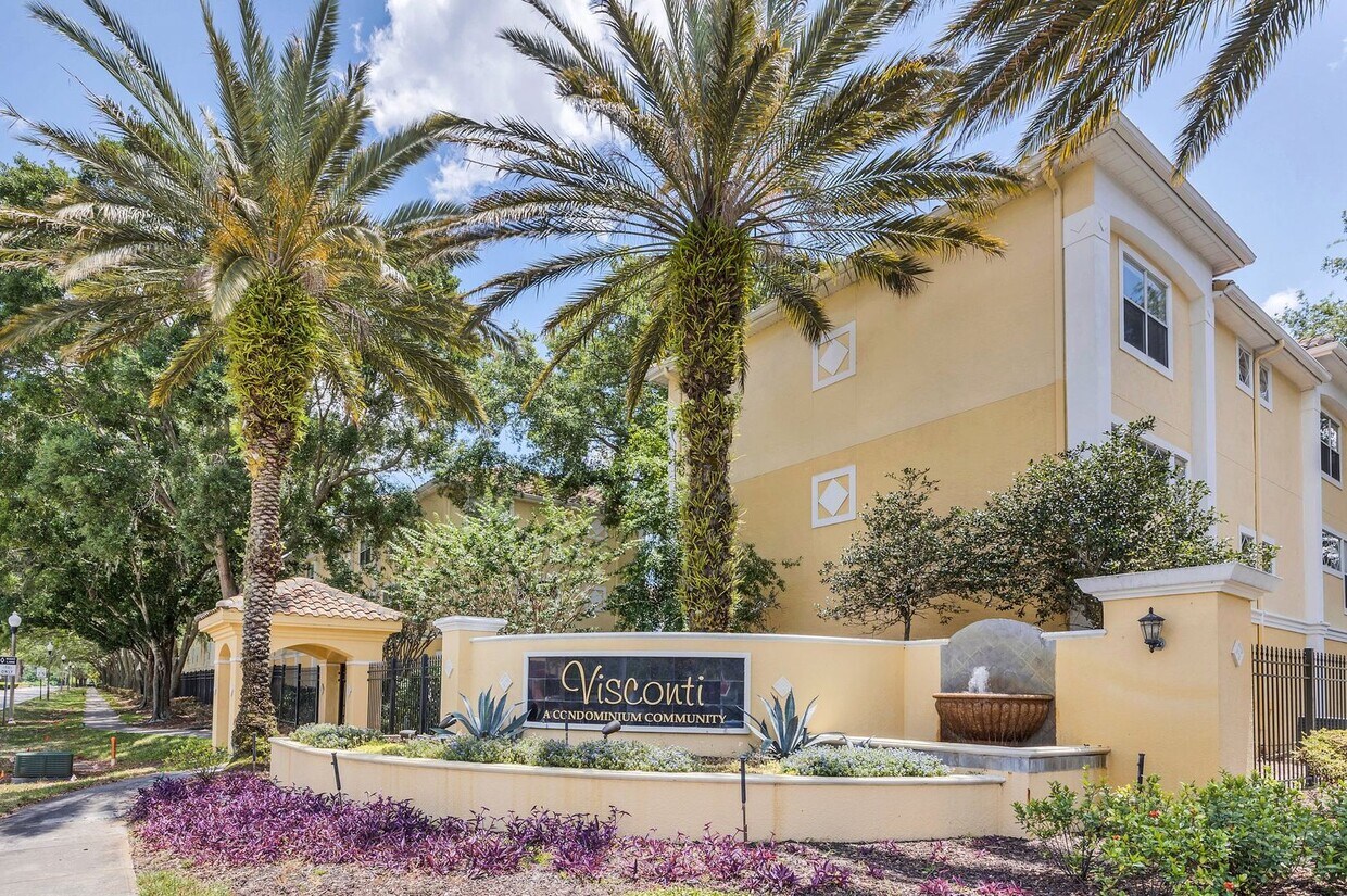 Primary Photo - Spacious 2BR/2BA Visconti Townhome with 2-...
