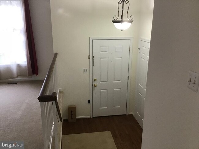 Building Photo - 6812 Earthstar Ct