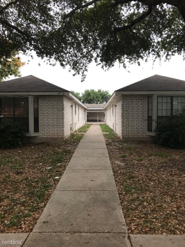2 br, 2 bath - 6700 N 7th Ct - 2 br, 2 bath  - 6700 N 7th Ct